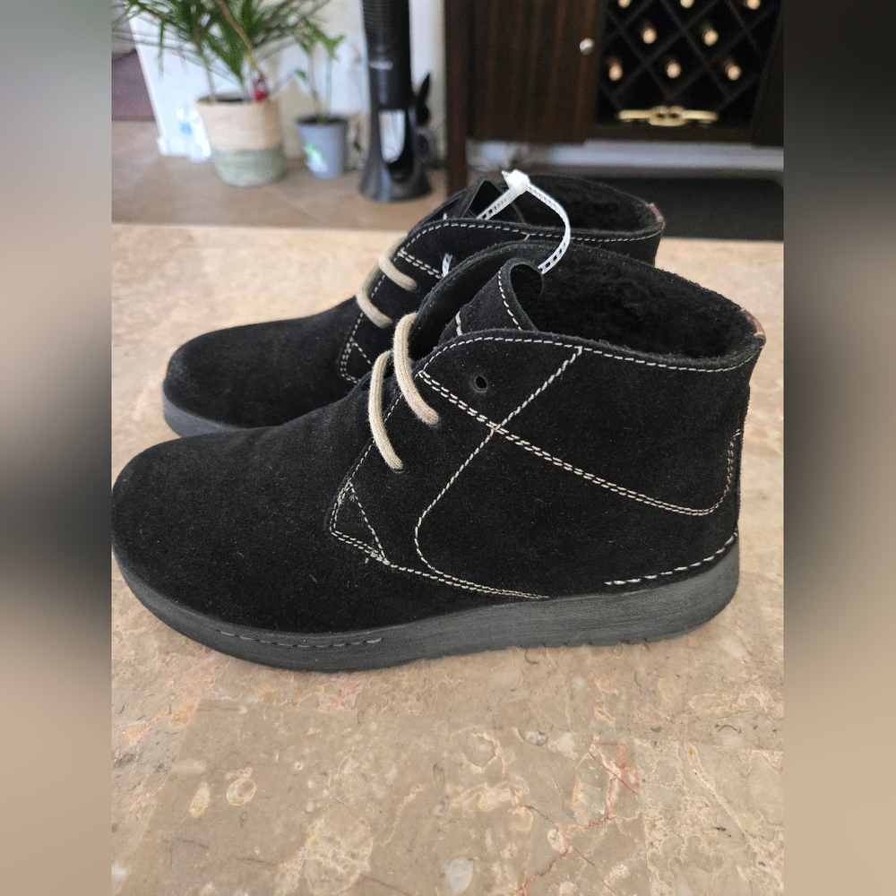 Womens Josef Seibel Anna 08 Black Suede Short Boot Shoes (Size: EU 36 US 5-5.5)